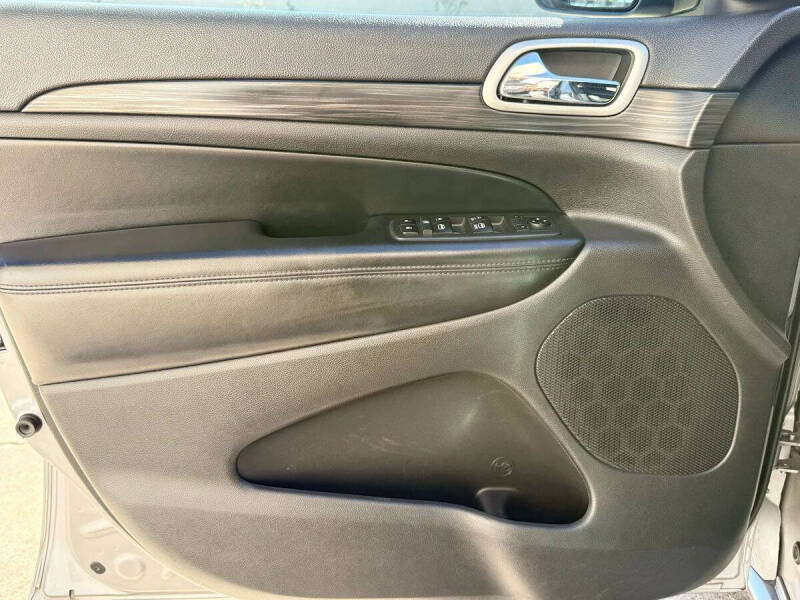 2020 Jeep Grand Cherokee Altitude