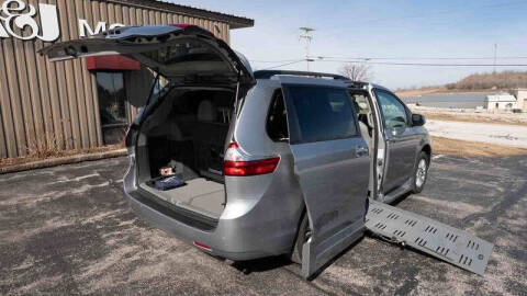 2016 Toyota Sienna