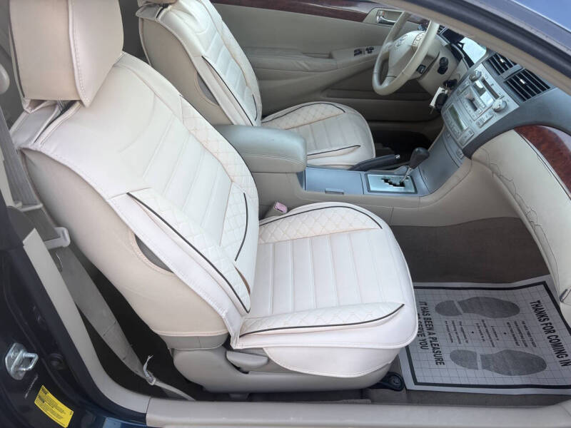 2006 Toyota Camry Solara SLE V6