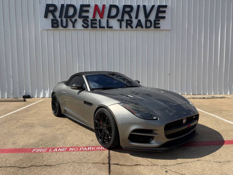2018 Jaguar F-TYPE R