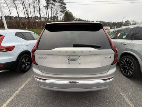 2025 Volvo XC90 B5 Plus Bright Theme 7P