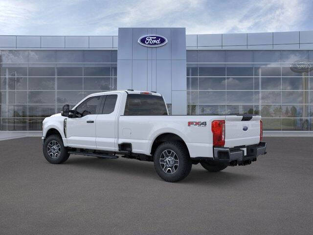 2025 Ford F-350 Super Duty XLT