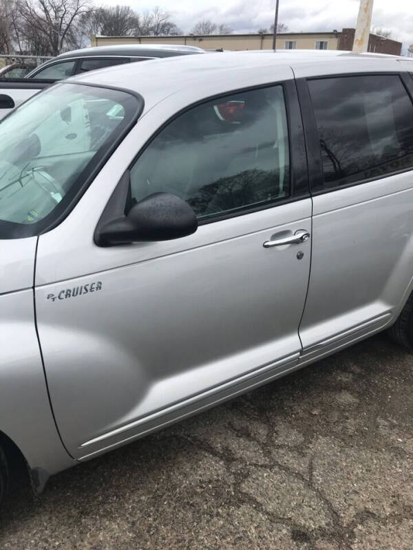2006 Chrysler PT Cruiser for sale at Royal Auto Group in Warren MI
