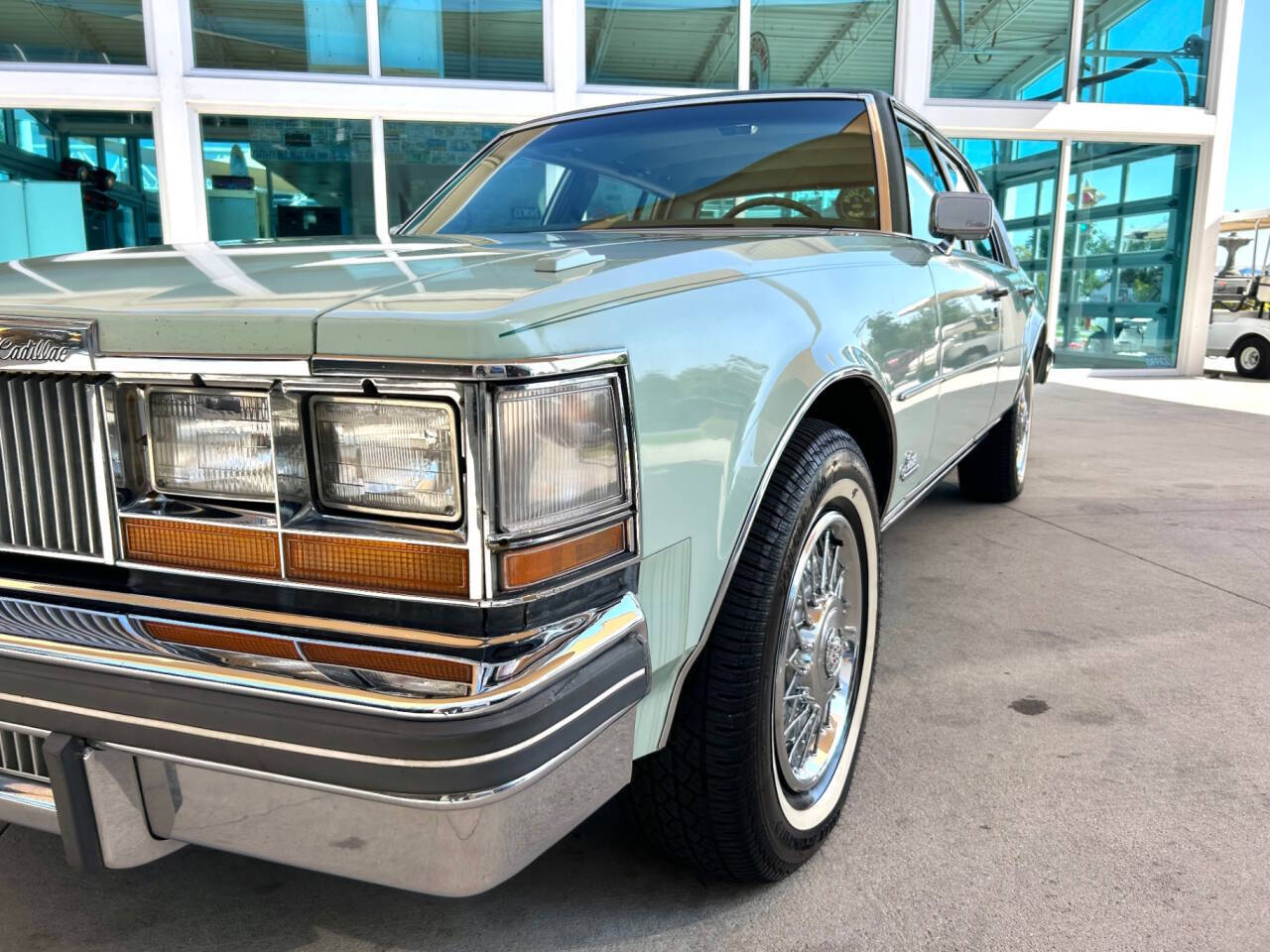 1977 Cadillac Seville 10