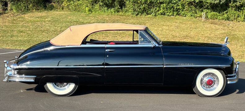 1950 Packard Custom 8 Victoria