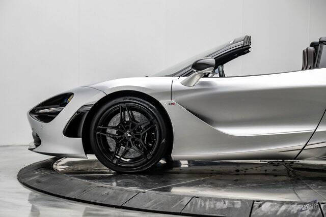 2020 McLaren 720S Spider Luxury