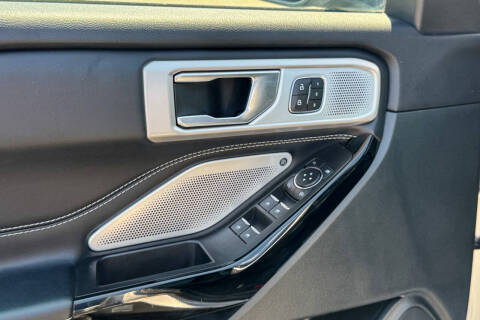 2021 Ford Explorer ST