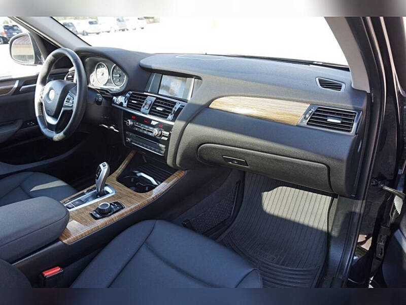 2017 BMW X3 sDrive28i