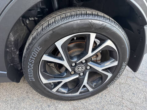 2021 Toyota C-HR XLE