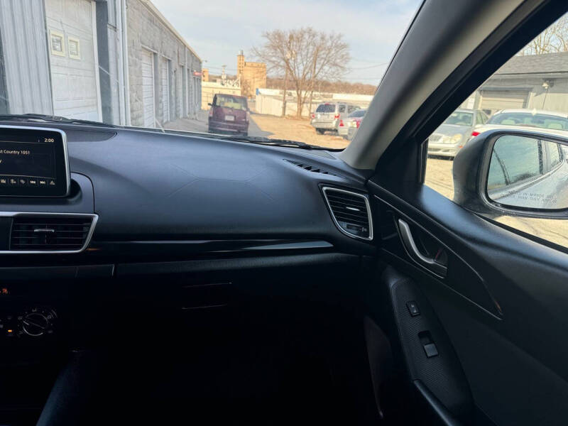 2016 Mazda MAZDA3 i Touring