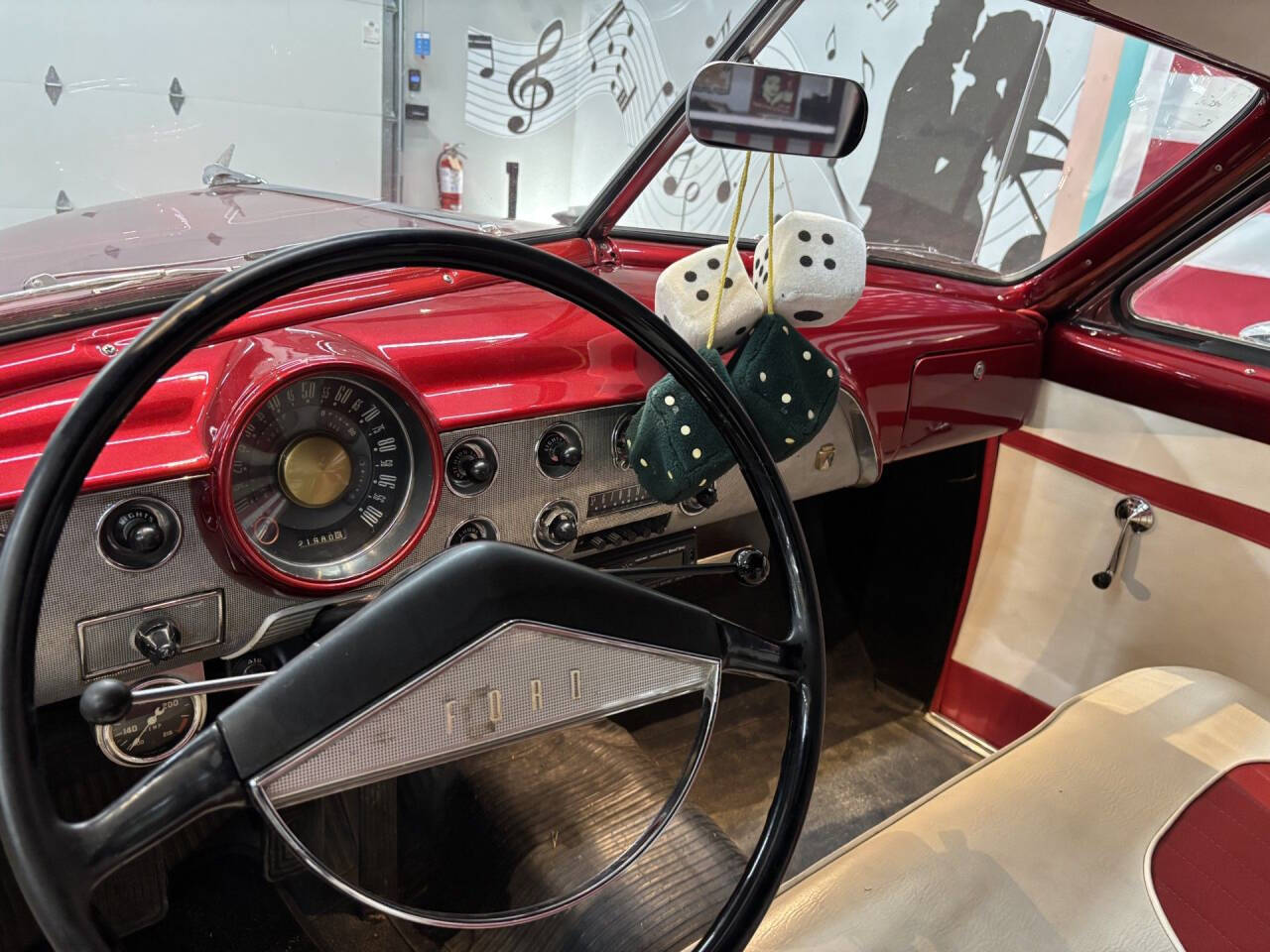 1951 Ford Custom 38
