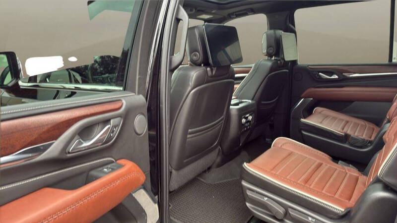 2023 GMC Yukon XL Denali Ultimate