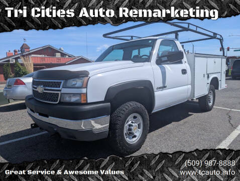 2005 Chevrolet Silverado 2500HD for sale at Tri Cities Auto Remarketing in Kennewick WA