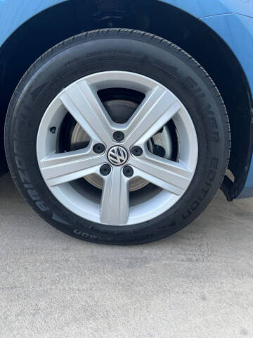 2017 Volkswagen Golf
