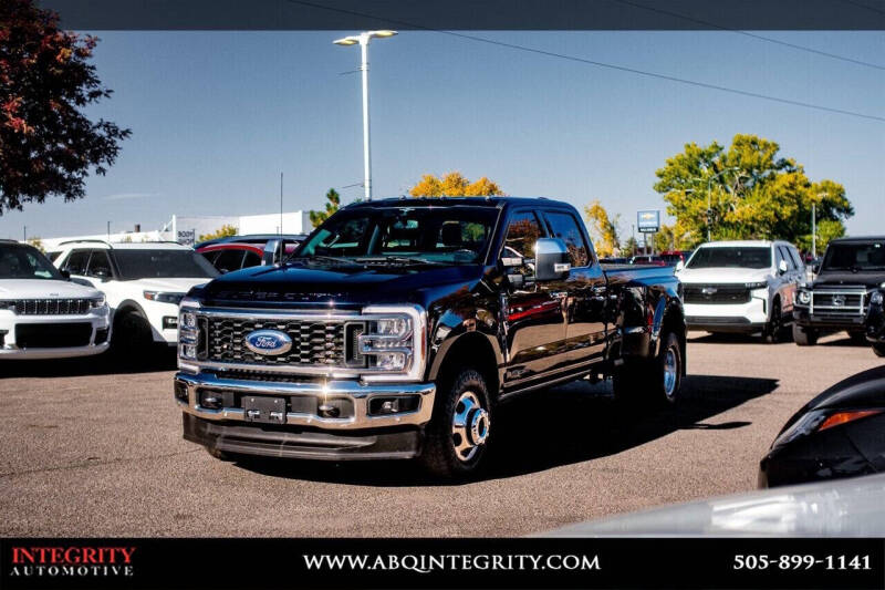 2023 Ford F-350 Super Duty Lariat