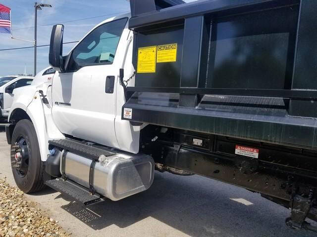 2025 Ford F-750 Super Duty