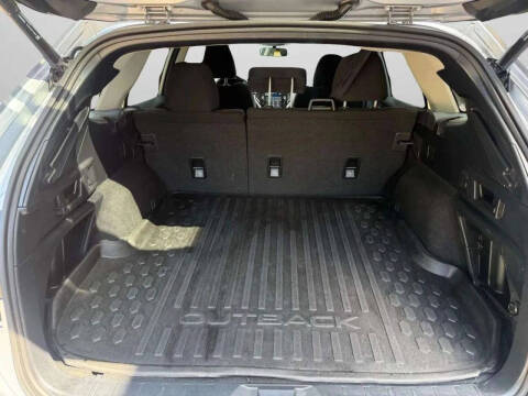 2023 Subaru Outback Premium