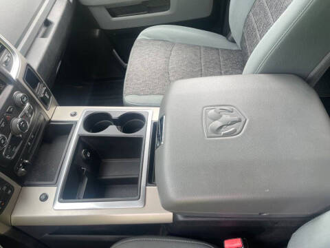 2014 RAM 1500 SLT