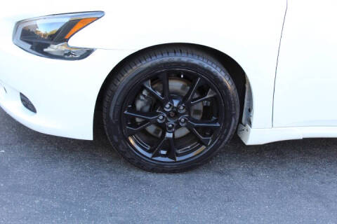 2014 Nissan Maxima
