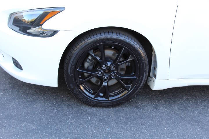 2014 Nissan Maxima