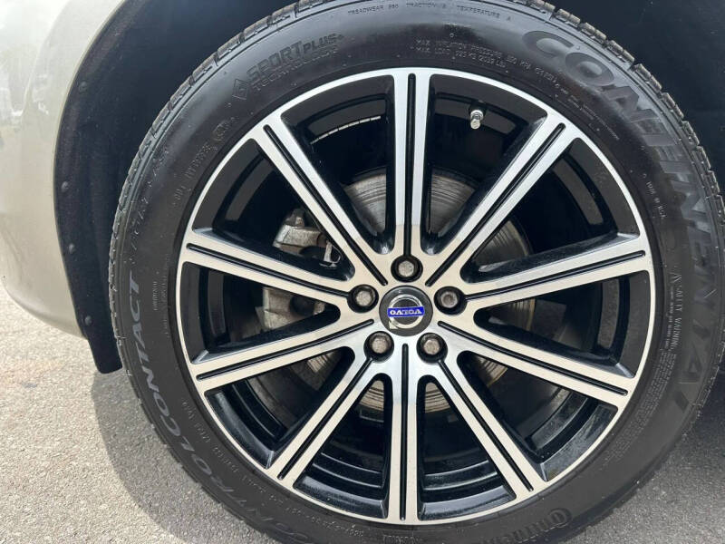 2015 Volvo XC60 T6 Drive-E