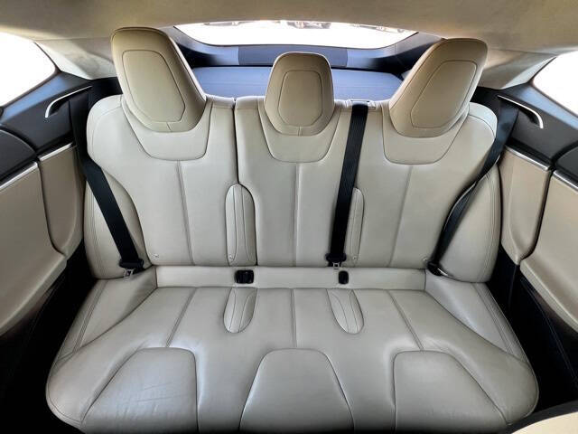 2017 Tesla Model S 90D