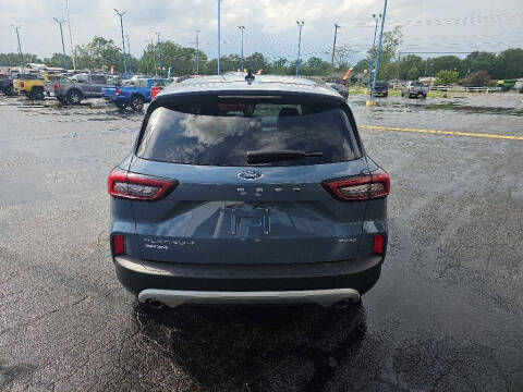 2024 Ford Escape Platinum