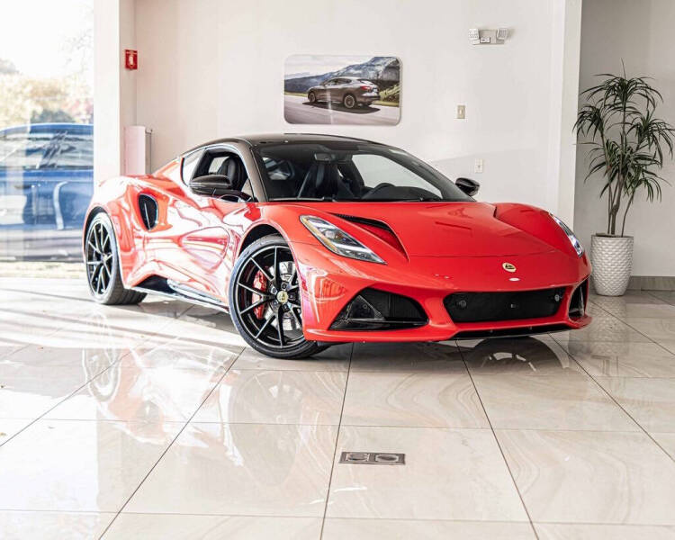 2025 Lotus Emira V6 Base