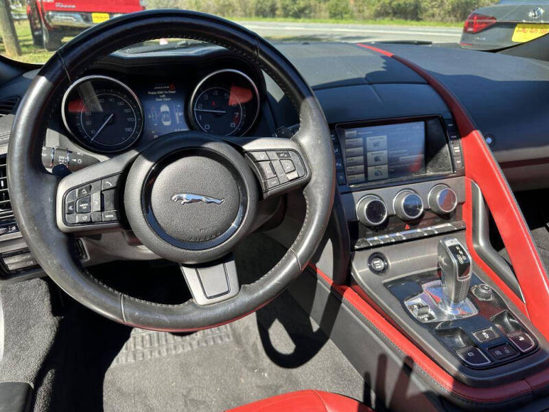 2015 Jaguar F-TYPE