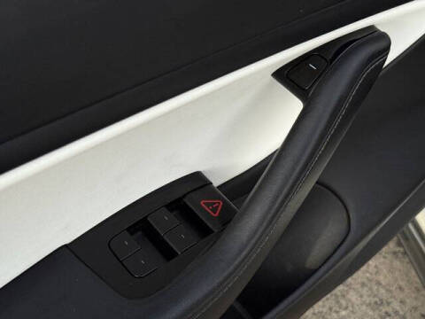 2020 Tesla Model 3 Performance