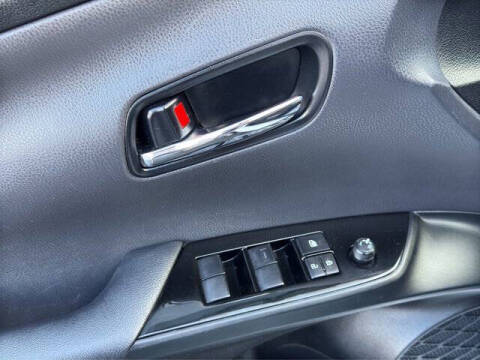 2021 Toyota Prius LE