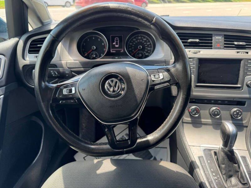 2016 Volkswagen Golf