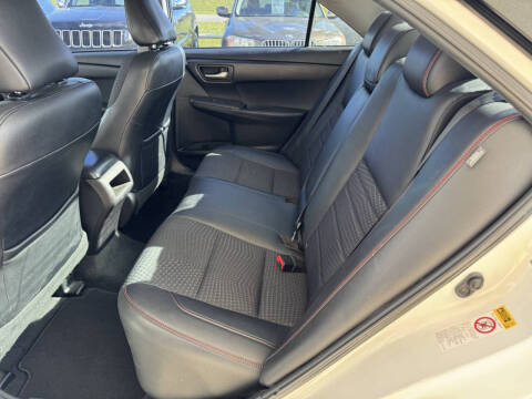 2015 Toyota Camry LE