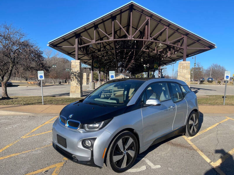 2014 BMW i3 Base's photo