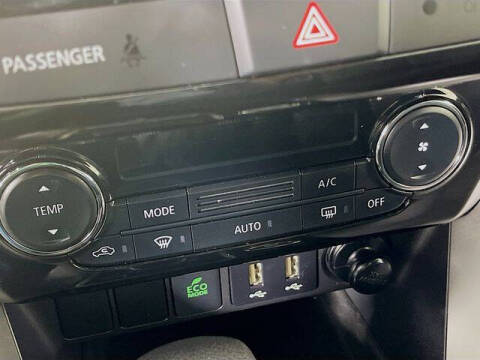 2024 Mitsubishi Eclipse Cross LE