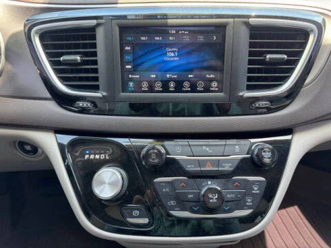 2018 Chrysler Pacifica Touring L
