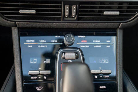 2022 Porsche Cayenne