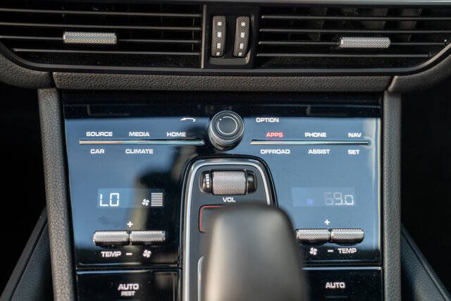 2022 Porsche Cayenne