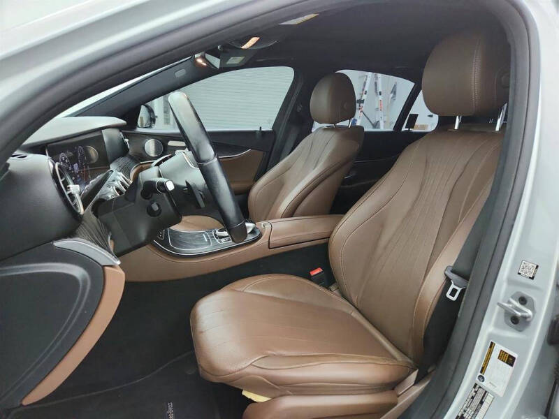 2019 Mercedes-Benz E-Class E 300