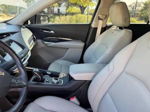 2019 Cadillac XT4 Luxury