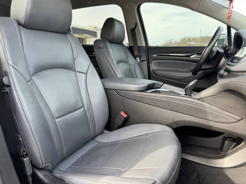 2019 Buick Enclave Essence