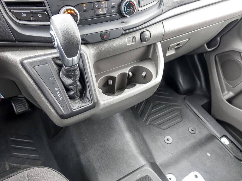 2024 Ford Transit 350 HD