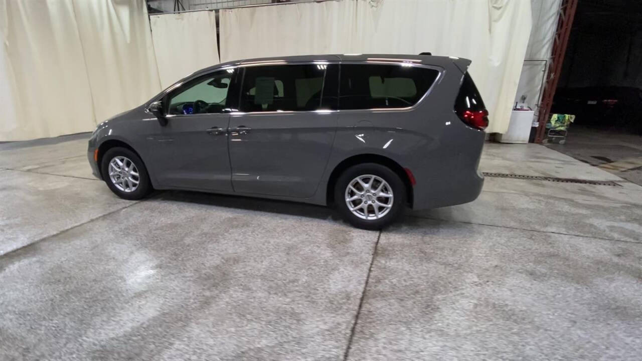 2023 Chrysler Pacifica for sale at Victoria Auto Sales in Victoria, MN