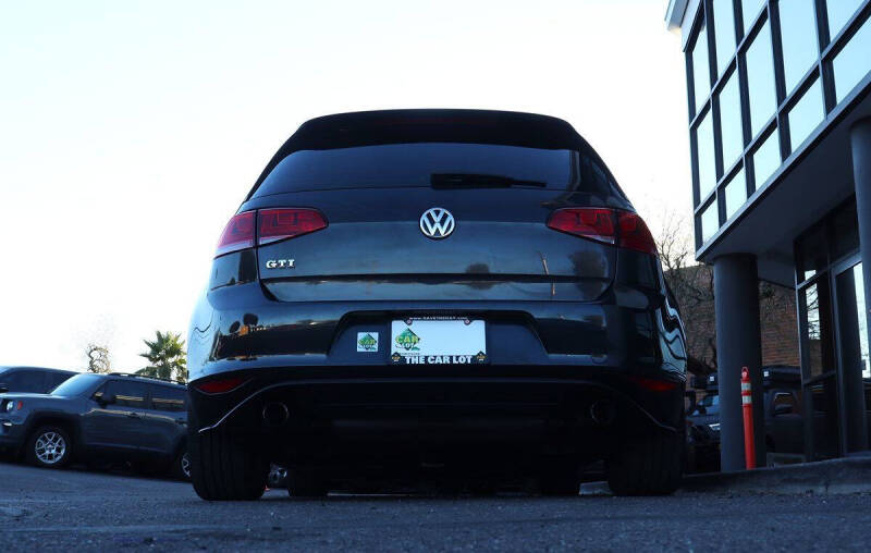 2015 Volkswagen Golf GTI SE