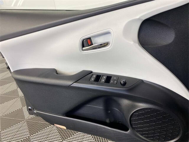 2017 Toyota Prius Prime Plus