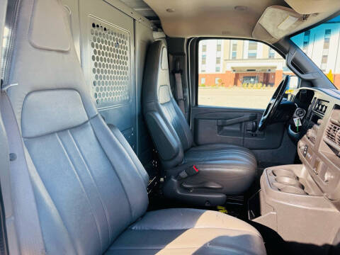 2018 Chevrolet Express 2500