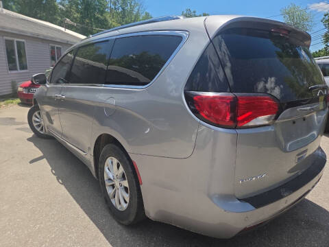 2018 Chrysler Pacifica Touring L