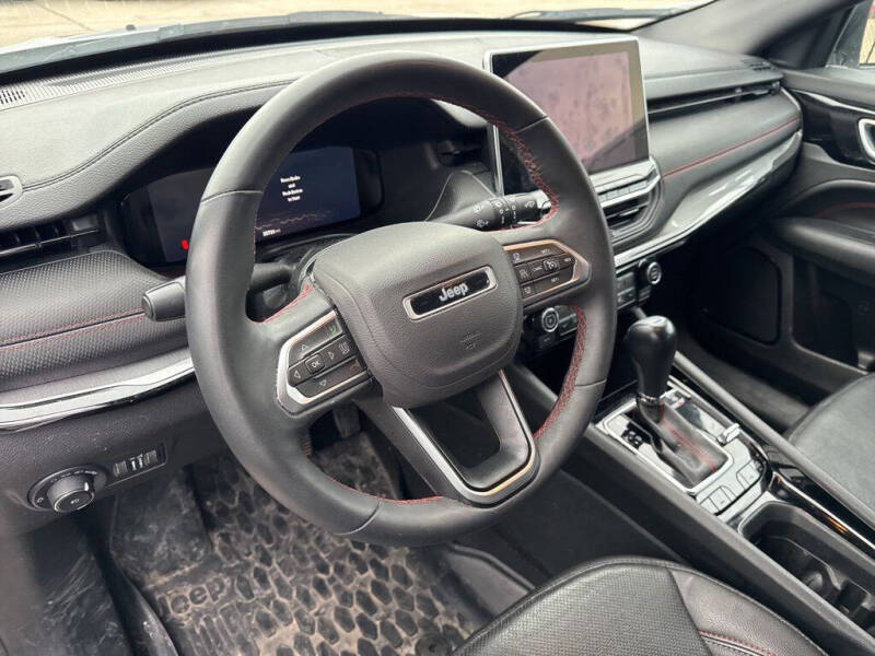 2023 Jeep Compass Trailhawk