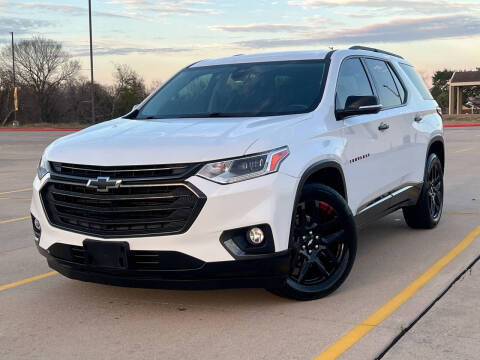 2019 Chevrolet Traverse for sale at AUTO DIRECT Bellaire in Houston TX