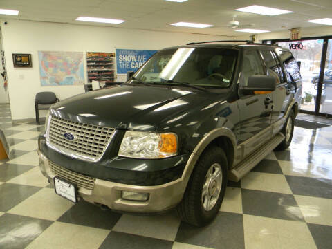 2003 Ford Expedition for sale at Lindenwood Auto Center in Saint Louis MO